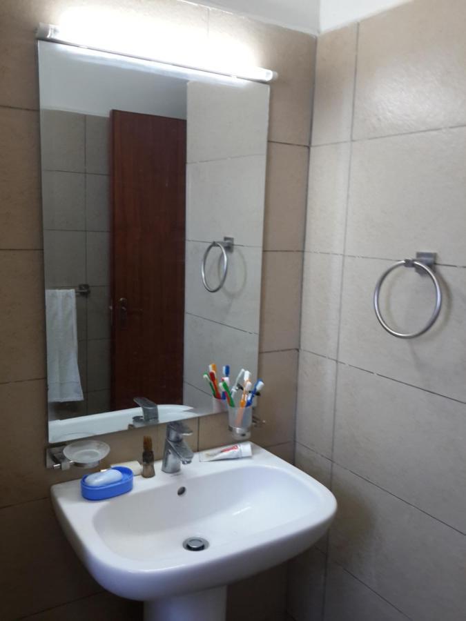 Shanzu Beach Apartment With Stunning Ocean View Mwakirunge Εξωτερικό φωτογραφία