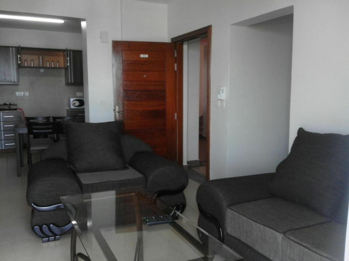 Shanzu Beach Apartment With Stunning Ocean View Mwakirunge Εξωτερικό φωτογραφία